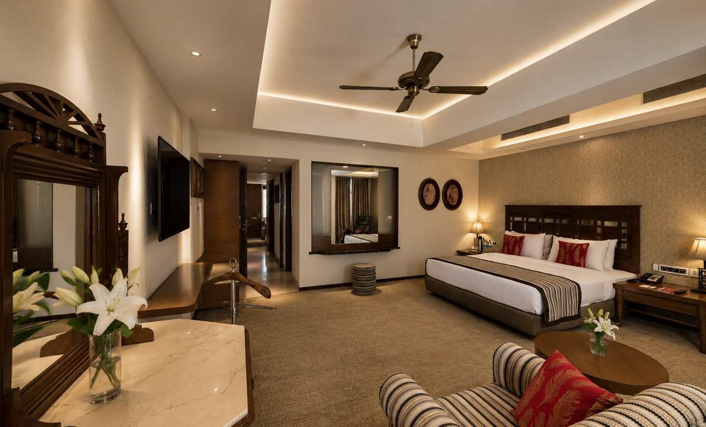 As large as the Mithila suite, this suite exudes old world charm. All suites offer a butler service and luxury room & bath amenities. This suite is accommodating enough to…