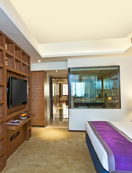 Suite Room